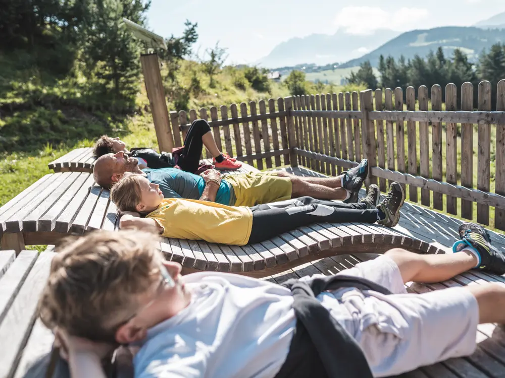 Wanderpause in Deutschnofen