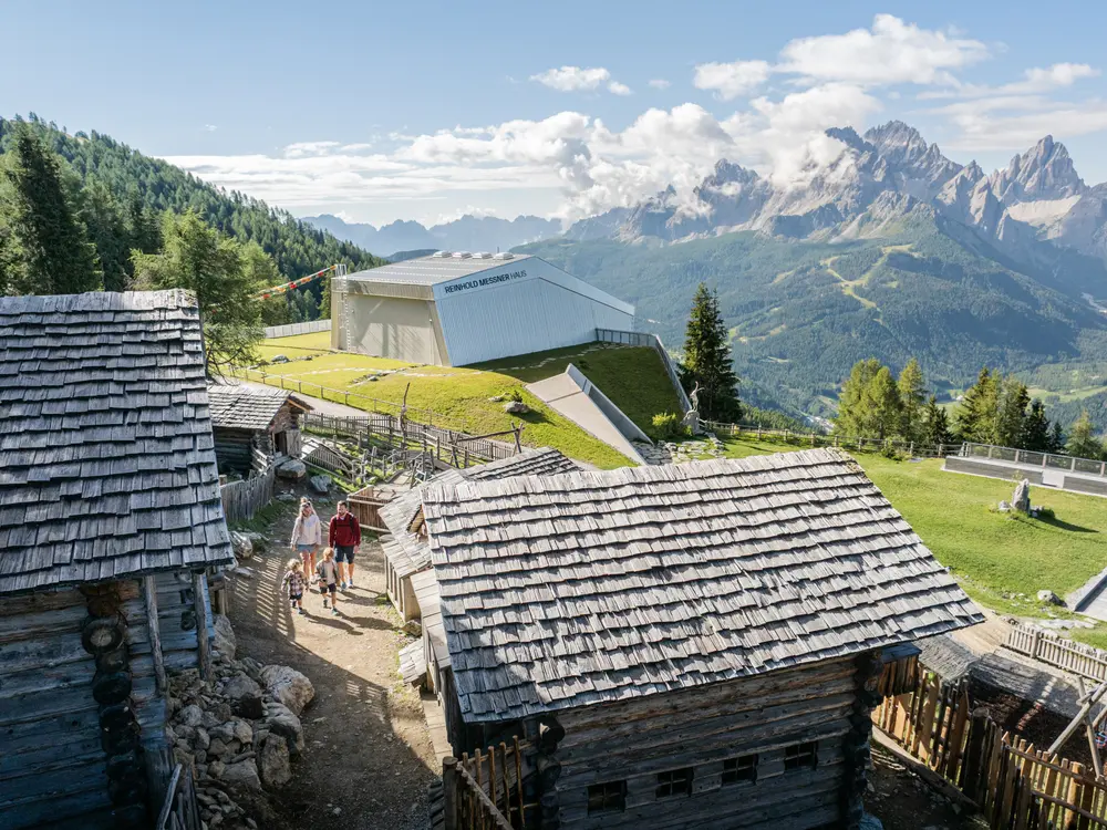 Am Reinhold Messner Haus