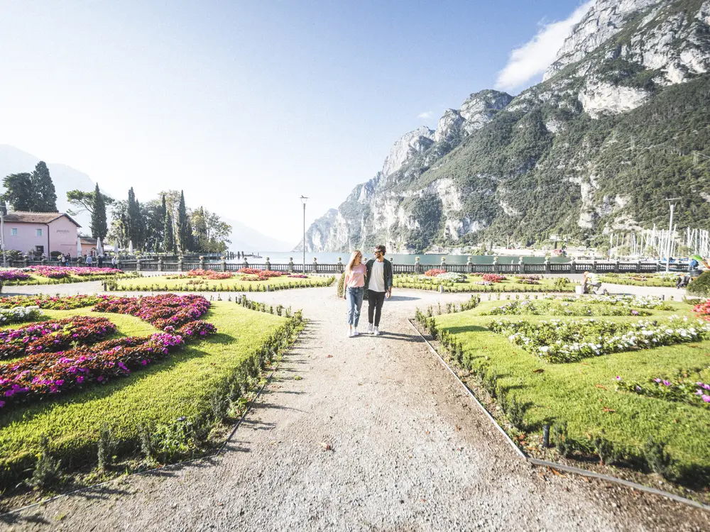 Am Ufer des Gardasees in Riva del Garda