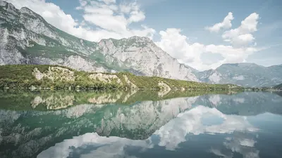 Wunderschöner Cavedinesee