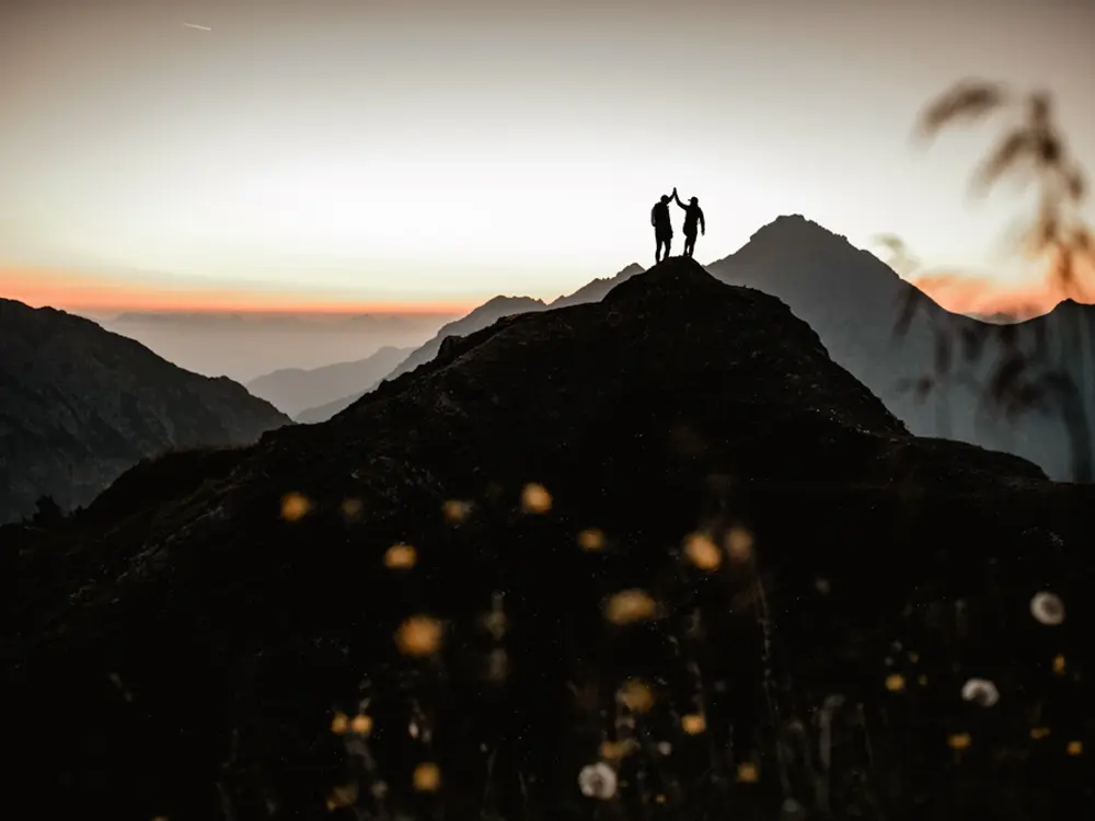 Dämmerung in den Bergen Liechtensteins