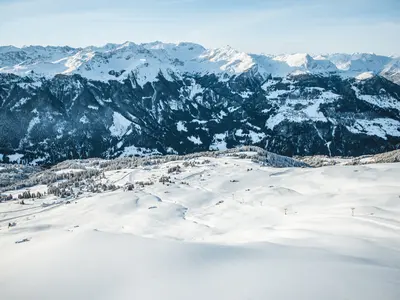  © Sportbahnen Hochwang AG