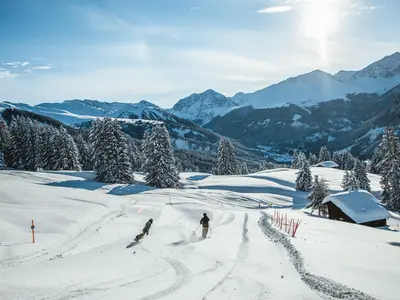  © Sportbahnen Hochwang AG