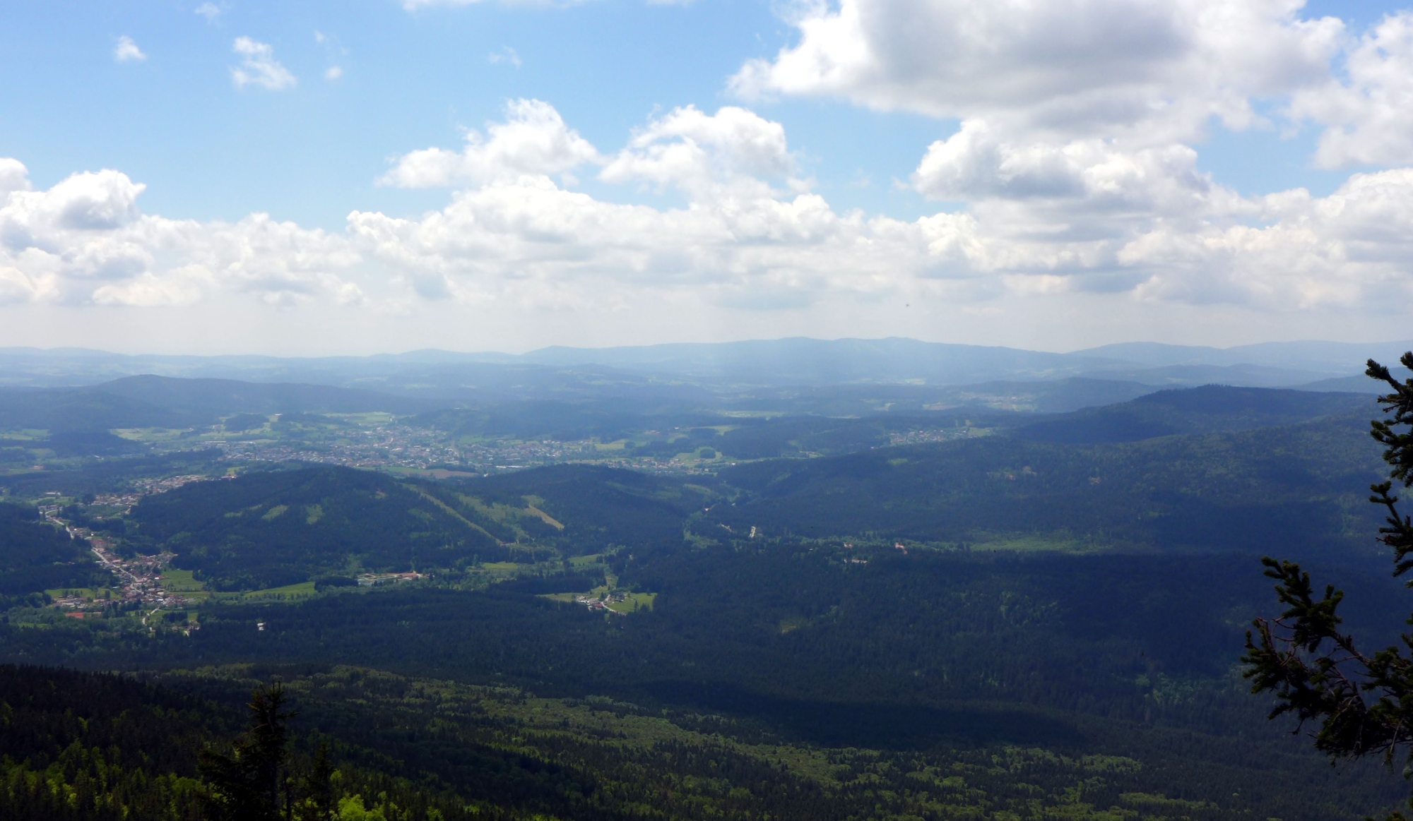 Blick ins ARBERLAND vom Gipfel des Großen Falkenstein