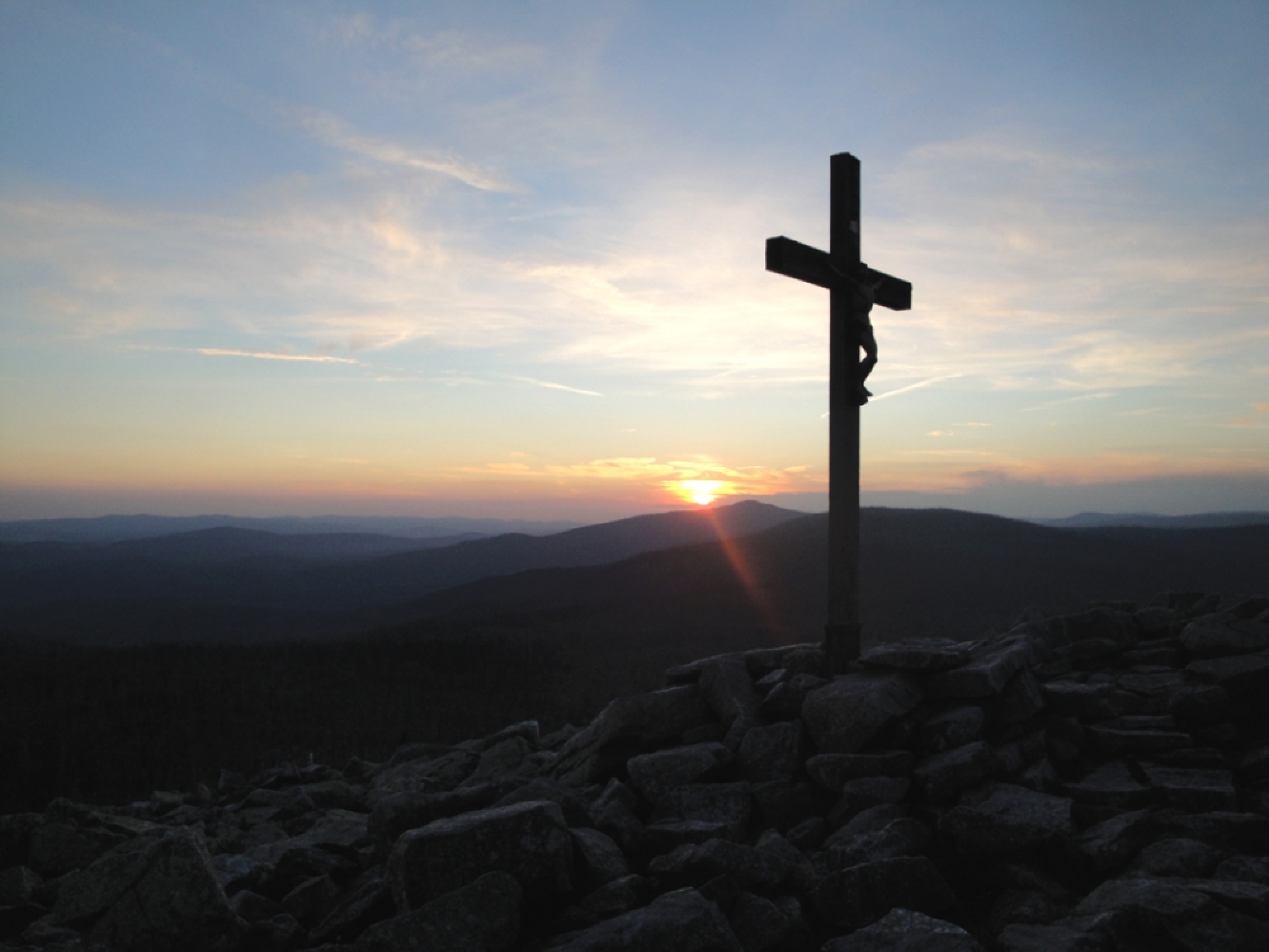 Sonnenaufgang auf dem Lusen-Gipfel