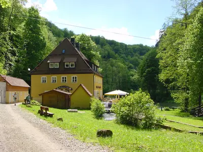 Zur Esperhöhle