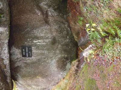 Historische Spuren zu Wasser und Landschaft