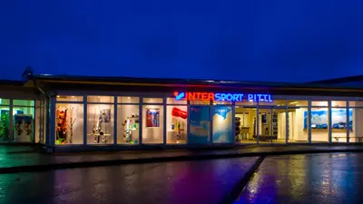 Bild Skiverleih INTERSPORT - Talstation Schlick 2000