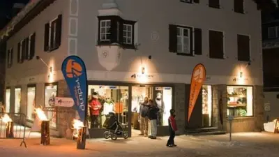 Bild Skiverleih INTERSPORT - INTERSPORT Gruber Pontresina