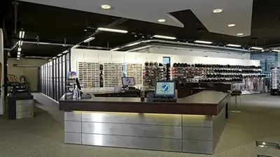 Bild Skiverleih INTERSPORT - INTERSPORT Sport Heinrich Scuol