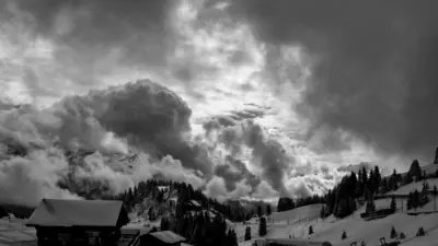 Bild Skiverleih INTERSPORT - INTERSPORT McBoard Villars