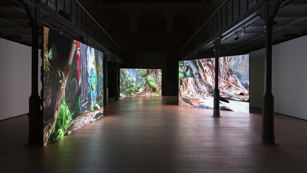 Ausstellung "Seeing is Revealing" von Emmanuel Van der Auwera