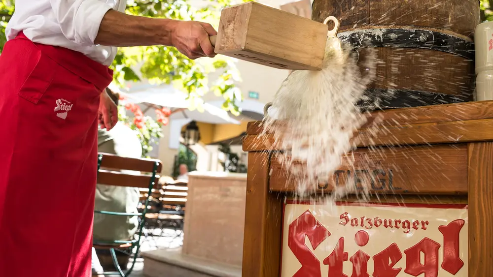 Fassanstich bei Stiegl