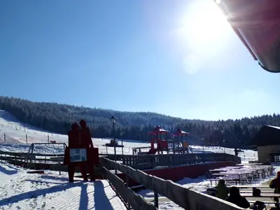 Blick auf das Skigebiet Mehliskopf © Baden de, CC BY 3.0, via Wikimedia Commons