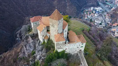 Burg Karneid
