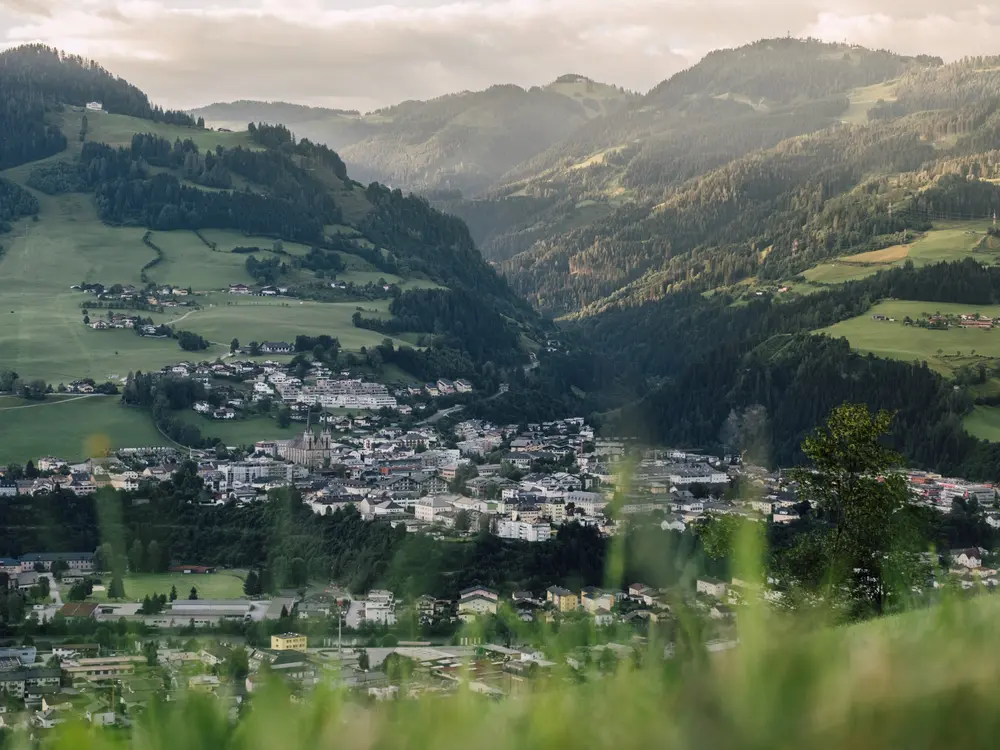 Blick auf St. Johann in Salzburg