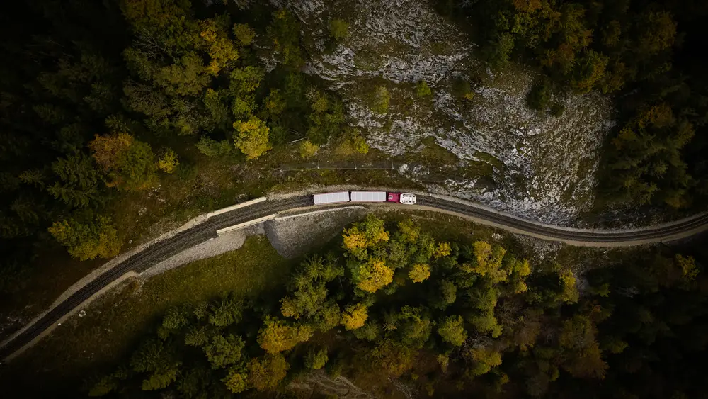 Drohnenaufnahme von der SchafbergBahn