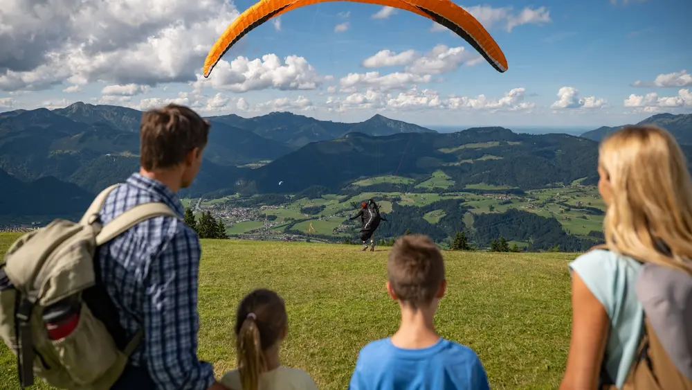 Paragleiter in Hochkössen