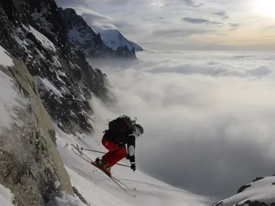 Freerider bei der Abfahrt in Chamonix © OT Chamonix / Pascal Tournaire