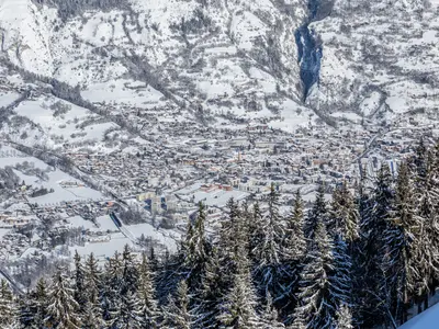 Les Arcs © Raj Bundhoo