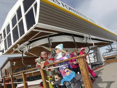 Familie an der Bergstation © OT du Dèvoluy