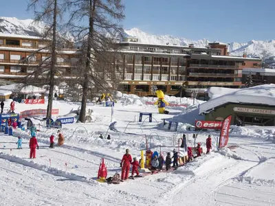 Kinderland © Manu Molle