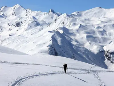 Schneeschuhwanderer © Claude Gouron