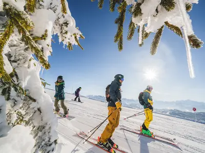 Skifahrer in Les Gets © Keno Derleyn / Les Gets Tourisme