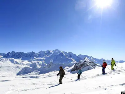 Skifahrer auf der Piste in Flaine © OT Flaine