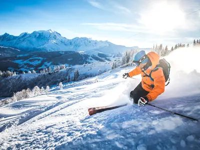 Skifahrer im Skigebiet Combloux © combloux.com