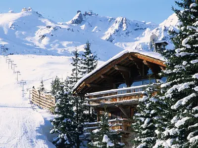 Wohnen mitten im Skigebiet © Courchevel Tourisme / Jérome Kélagopian