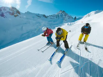 Skifahren in Courchevel © Arthur Bertrand