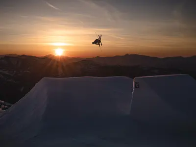  © Freezing Motions by Klaus Listl