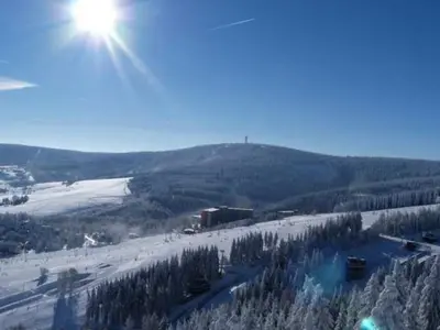 Blick vom Fichtelberg zum Klinovec © Fichtelberg Schwebebahn Kurort Oberwiesenthal - FSB GmbH