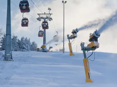 Schneekanonen am Ettelsberg in Willingen © Skigebiet Willingen