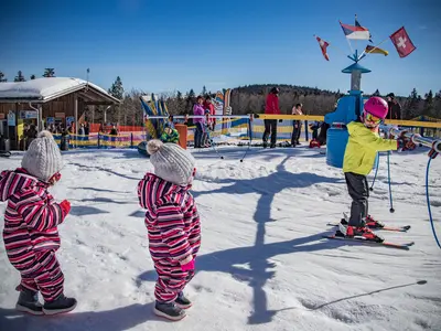 Kinder-Karrussel in Mitterdorf © Martin Sanain