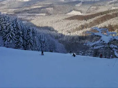 Blick von der Piste ins Tal © Bruchhausener Skilift GmbH