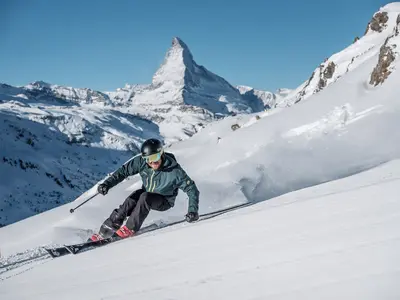 Skifahren im Skigebiet Zermatt © Zermatt Bergbahnen AG