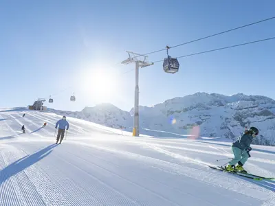 Skifahrer in Adelboden-Lenk © Skiregion Adelboden-Lenk / Stephan Boegli