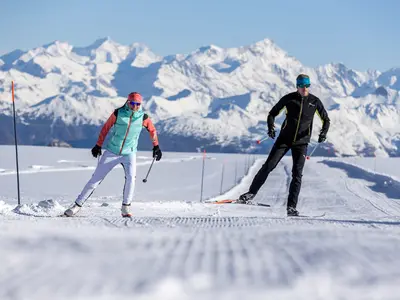 Langläuer am Glacier 3000 © Gstaad Saanenland Tourismus