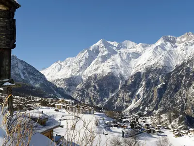 Panoramablick über das Dorf Grächen © Touristische Unternehmung Grächen / swiss-image.ch/Bjoern Walter