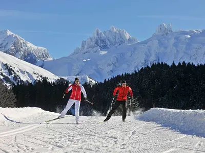 Zwei Langläufer im Skigebiet Engelberg © Engelberg-Titlis Tourismus AG