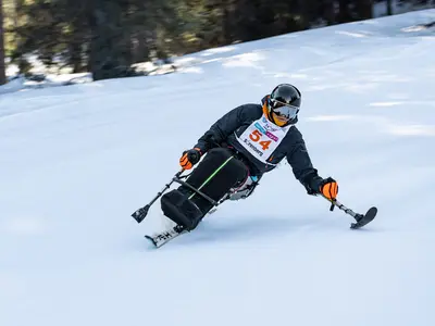 Monoski beim Event Königs-Skitag am Rossweid © Christian Krebs Photography