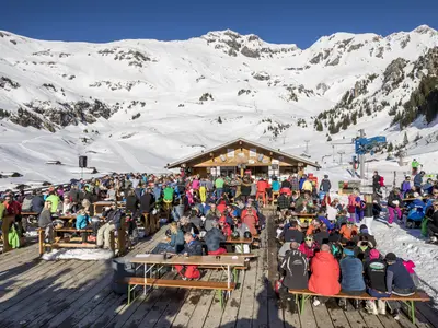 Sonnenterrasse in Meiringen-Hasliberg © Bergbahnen Meiringen-Hasliberg AG, Foto: David Birri