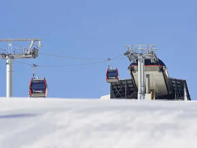 Kabinen der 10er Gondelbahn in Savognin © Savognin Tourismus im Surses