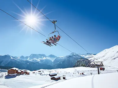 Kelchbach-Sessellift in Belalp © Switzerland Tourism / Photopress-Martin Ruetschi