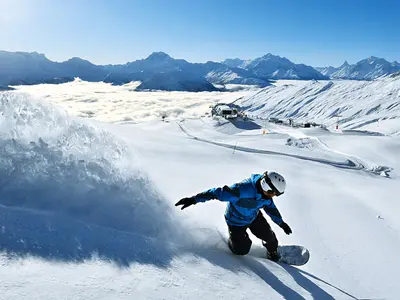 Snowboarder auf einer Piste in Belalp © STST - STTP