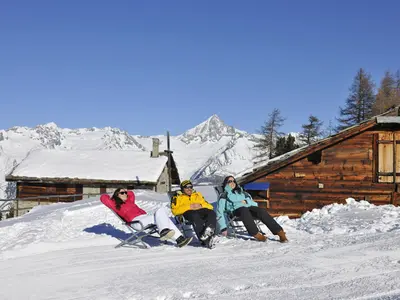 Pause in der Sonne auf der Moosalp © Bürchen-Unterbäch Tourismus