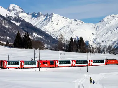 Der Glacierexpress im Obergoms © Valais / Wallis Promotion Glacier Express