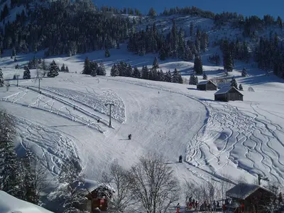 Blick auf eine Piste in Amden © Amden & Weesen Tourismus